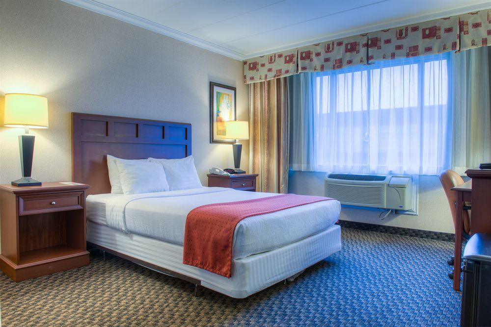 Four Points By Sheraton Windsor Downtown Kültér fotó
