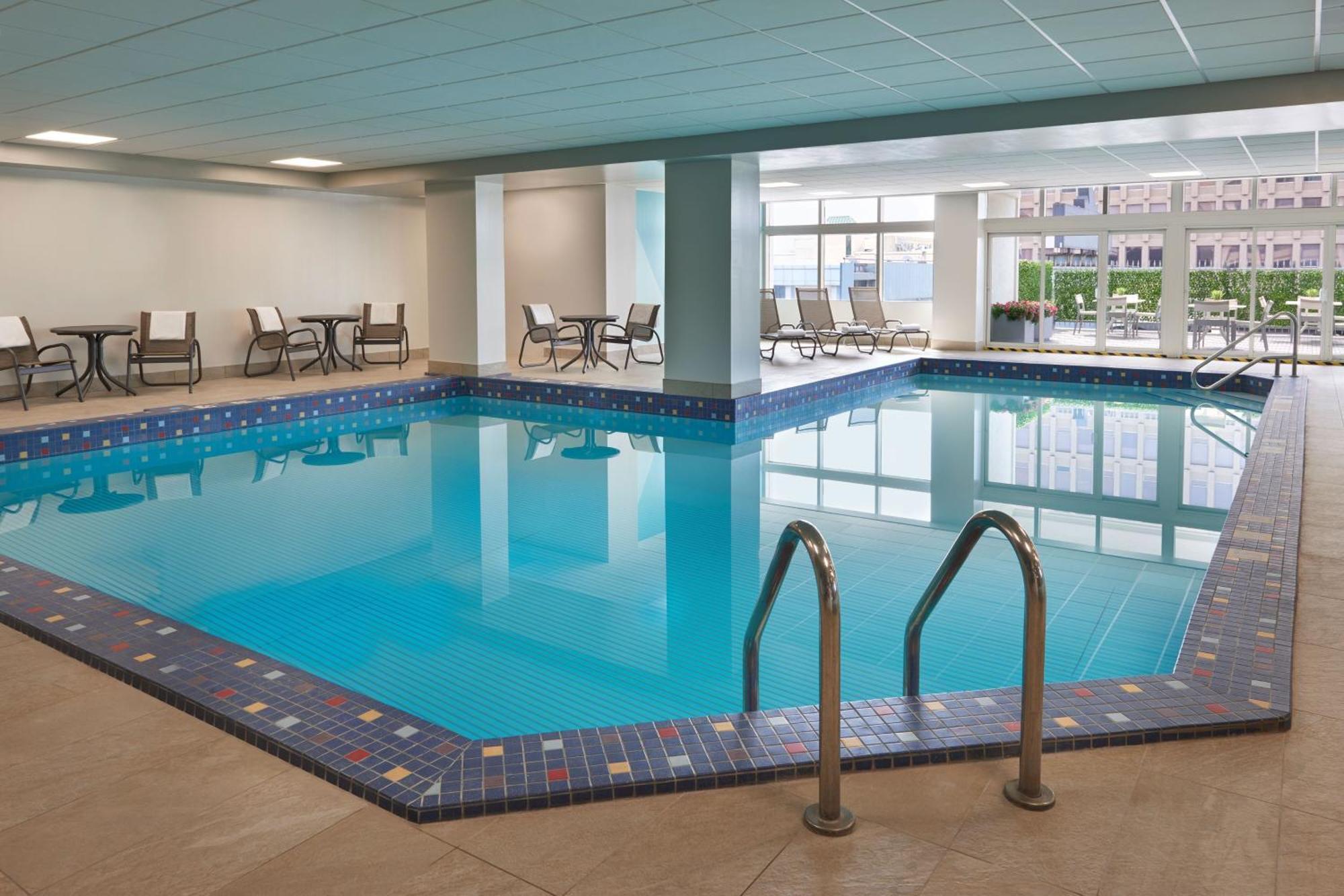 Four Points By Sheraton Windsor Downtown Kültér fotó