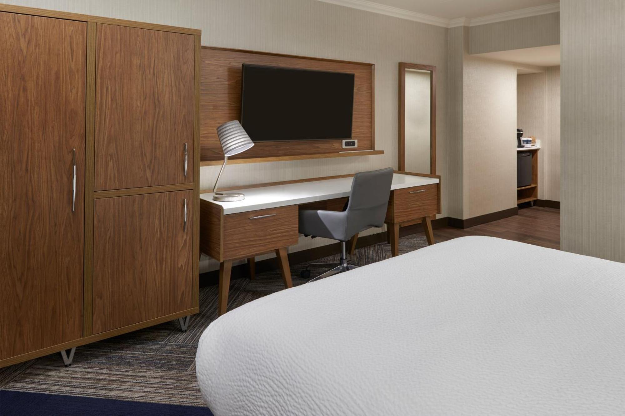 Four Points By Sheraton Windsor Downtown Kültér fotó